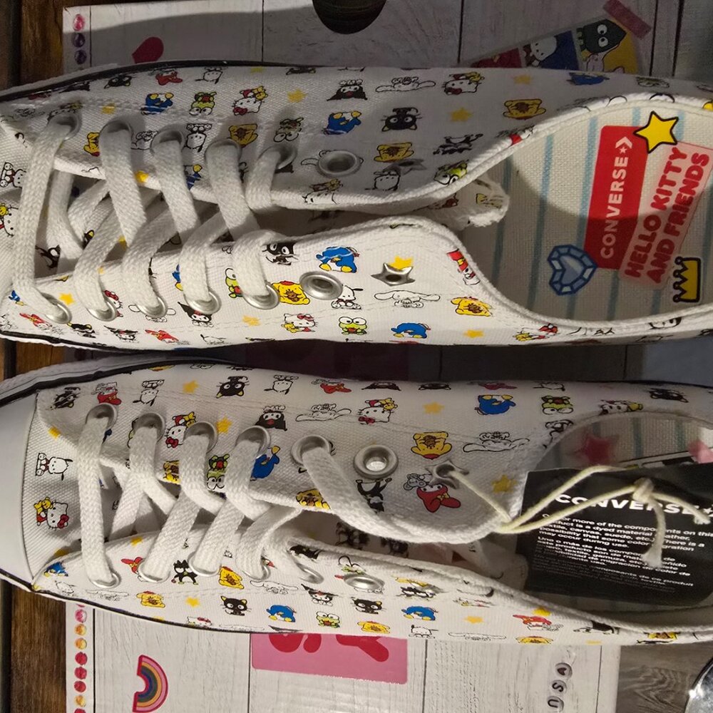 Converse x Hello Kitty Sanrio Chuck Taylor All-Star A17700C Shoes Mens Sz 10 US - Picture 9 of 16